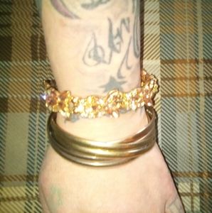 ✨ Bracelet's, Lot of 2✨